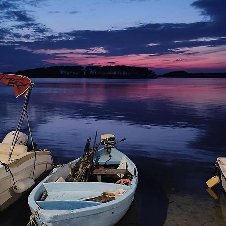 B&B Victoria Porto Cesareo Bagian luar foto
